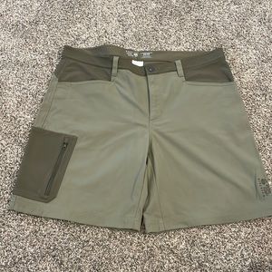 Mountain Hardwear shorts